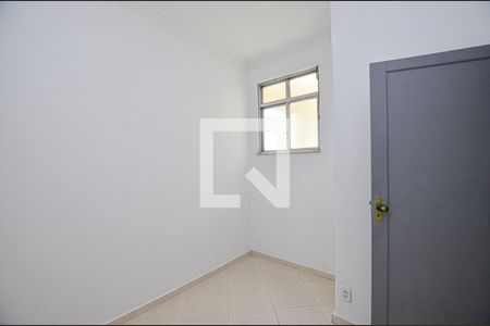 Quarto 2 de apartamento para alugar com 2 quartos, 63m² em Centro, Niterói