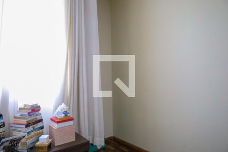 Quarto de apartamento para alugar com 3 quartos, 70m² em Salgado Filho, Belo Horizonte