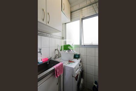 Apartamento à venda com 64m², 3 quartos e 1 vaga Apartamento à venda com 64m², 3 quartos e 1 vagaCozinha e Área de Serviço