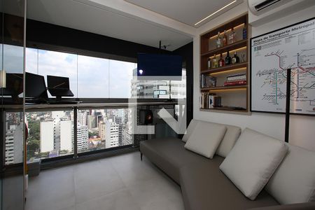 Studio à venda com 18m², 1 quarto e sem vaga Studio à venda com 18m², 1 quarto e sem vagaStudio - Sala e Cozinha