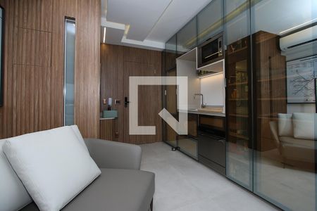Studio à venda com 18m², 1 quarto e sem vaga Studio à venda com 18m², 1 quarto e sem vagaStudio - Sala e Cozinha