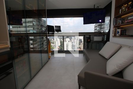 Studio à venda com 18m², 1 quarto e sem vaga Studio à venda com 18m², 1 quarto e sem vagaStudio - Sala e Cozinha