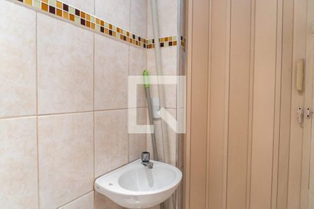 Apartamento para alugar com 50m², 1 quarto e 2 vagasBanheiro de serviço