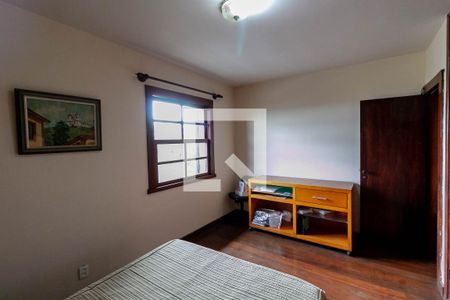 Casa à venda com 300m², 4 quartos e 4 vagasQuarto 2