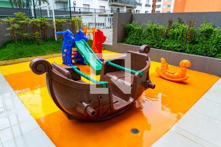 Apartamento à venda com 68m², 2 quartos e 2 vagasÁrea comum - Playground