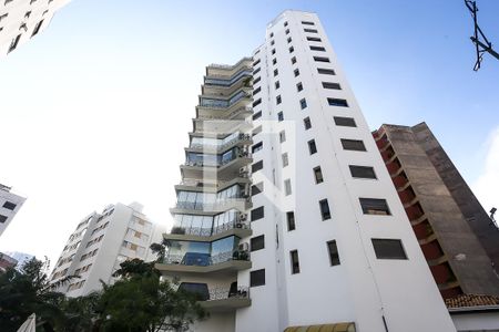 Apartamento à venda com 290m², 5 quartos e 3 vagasFachada