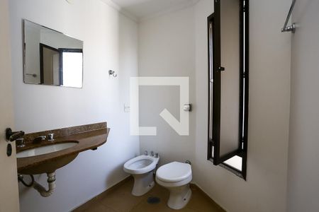 Apartamento à venda com 290m², 5 quartos e 3 vagasBanheiro da Suíte 3