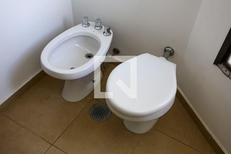 Apartamento à venda com 290m², 5 quartos e 3 vagasBanheiro da Suíte 3