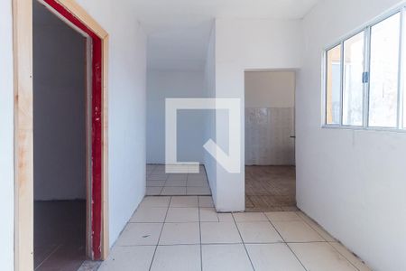 Hall de apartamento para alugar com 3 quartos, 120m² em Vila Perracini, Poá