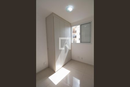 Apartamento para alugar com 67m², 2 quartos e 1 vagaQuarto