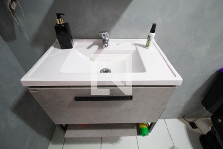 Casa à venda com 102m², 2 quartos e 2 vagas Casa à venda com 102m², 2 quartos e 2 vagasBanheiro 2