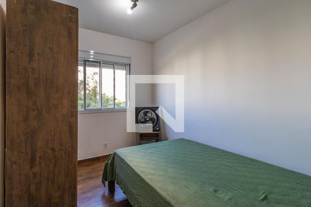Quarto 2 de apartamento para alugar com 2 quartos, 54m² em Jardim Tupanci, Barueri