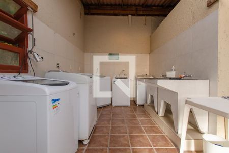 Casa para alugar com 75m², 2 quartos e 1 vaga Casa para alugar com 75m², 2 quartos e 1 vagaLavanderia