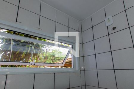 Casa para alugar com 75m², 2 quartos e 1 vaga Casa para alugar com 75m², 2 quartos e 1 vagaBanheiro