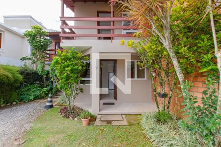 Casa para alugar com 75m², 2 quartos e 1 vaga Casa para alugar com 75m², 2 quartos e 1 vagaFachada