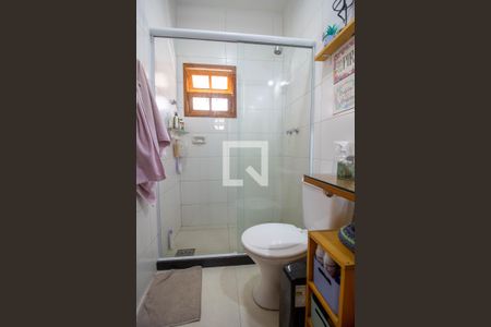Casa à venda com 180m², 3 quartos e 1 vaga Casa à venda com 180m², 3 quartos e 1 vagaBanheiro Social