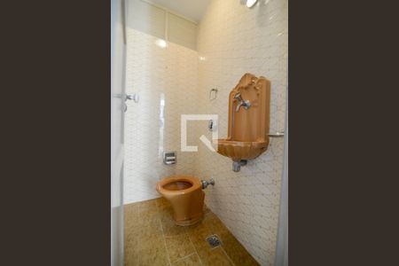 Lavabo de apartamento para alugar com 3 quartos, 105m² em Tijuca, Rio de Janeiro