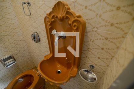 Lavabo de apartamento para alugar com 3 quartos, 105m² em Tijuca, Rio de Janeiro