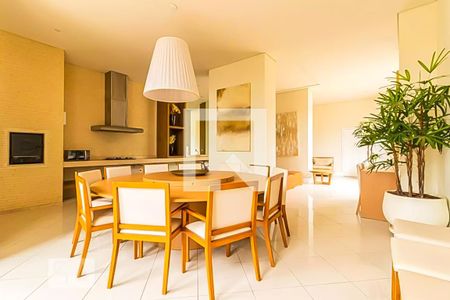 Apartamento à venda com 147m², 3 quartos e 2 vagas Apartamento à venda com 147m², 3 quartos e 2 vagasSalão de Festas