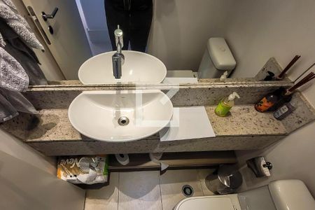 Apartamento à venda com 147m², 3 quartos e 2 vagas Apartamento à venda com 147m², 3 quartos e 2 vagasLavabo