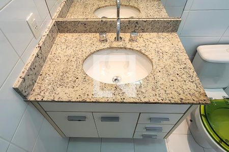 Apartamento à venda com 147m², 3 quartos e 2 vagas Apartamento à venda com 147m², 3 quartos e 2 vagasBanheiro Quarto 3 - Suíte