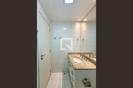 Apartamento à venda com 147m², 3 quartos e 2 vagas Apartamento à venda com 147m², 3 quartos e 2 vagasBanheiro Quarto 3 - Suíte