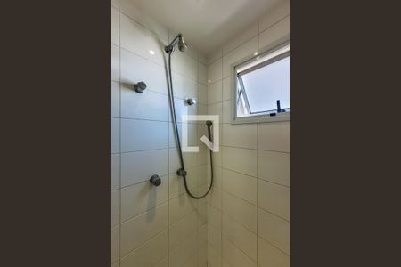 Apartamento à venda com 147m², 3 quartos e 2 vagas Apartamento à venda com 147m², 3 quartos e 2 vagasBanheiro Quarto 1 Suíte