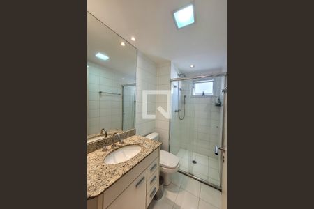 Apartamento à venda com 147m², 3 quartos e 2 vagas Apartamento à venda com 147m², 3 quartos e 2 vagasBanheiro Quarto 1 Suíte