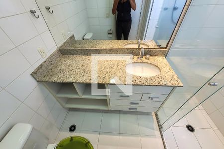 Apartamento à venda com 147m², 3 quartos e 2 vagas Apartamento à venda com 147m², 3 quartos e 2 vagasBanheiro Quarto 2 - Suíte