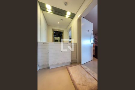 Apartamento à venda com 147m², 3 quartos e 2 vagas Apartamento à venda com 147m², 3 quartos e 2 vagasHall de entrada