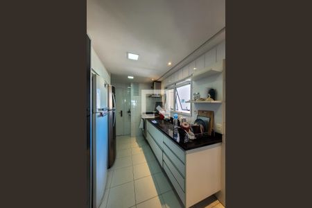 Apartamento à venda com 147m², 3 quartos e 2 vagas Apartamento à venda com 147m², 3 quartos e 2 vagasCozinha