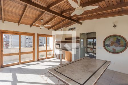Apartamento à venda com 286m², 4 quartos e 2 vagas Apartamento à venda com 286m², 4 quartos e 2 vagasEspaço Gourmet