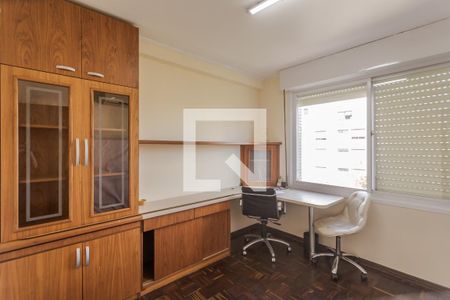 Apartamento à venda com 286m², 4 quartos e 2 vagas Apartamento à venda com 286m², 4 quartos e 2 vagasQuarto 2