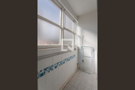 Apartamento à venda com 286m², 4 quartos e 2 vagas Apartamento à venda com 286m², 4 quartos e 2 vagasÁrea de Serviço