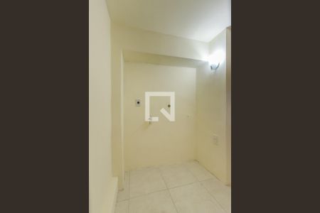 Apartamento à venda com 286m², 4 quartos e 2 vagas Apartamento à venda com 286m², 4 quartos e 2 vagasÁrea de Serviço 2