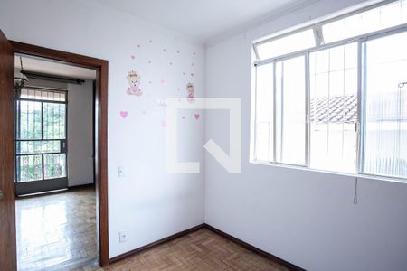 Casa para alugar com 360m², 5 quartos e 2 vagas Casa para alugar com 360m², 5 quartos e 2 vagasQuarto 1