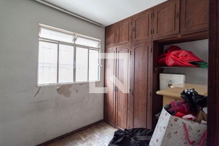 Casa para alugar com 360m², 5 quartos e 2 vagas Casa para alugar com 360m², 5 quartos e 2 vagasQuarto 4