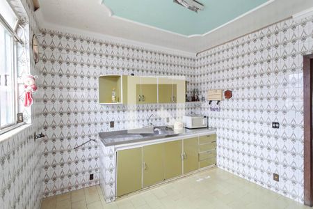 Casa para alugar com 360m², 5 quartos e 2 vagas Casa para alugar com 360m², 5 quartos e 2 vagasCozinha