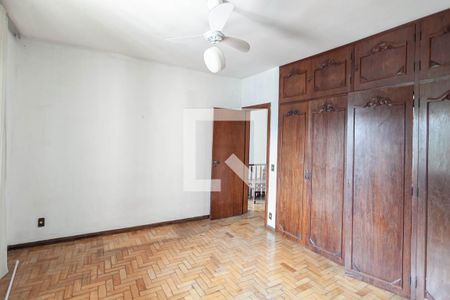 Casa para alugar com 360m², 5 quartos e 2 vagas Casa para alugar com 360m², 5 quartos e 2 vagasSuíte