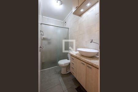 Casa à venda com 67m², 2 quartos e 1 vaga Casa à venda com 67m², 2 quartos e 1 vagaBanheiro