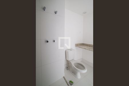 Studio à venda com 27m², 1 quarto e 1 vaga Studio à venda com 27m², 1 quarto e 1 vagaBanheiro