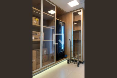 Studio à venda com 27m², 1 quarto e 1 vaga Studio à venda com 27m², 1 quarto e 1 vagaÁrea comum