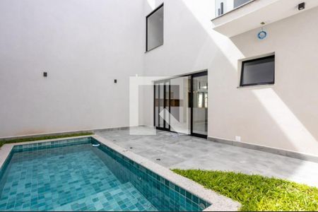 Casa à venda com 330m², 3 quartos e 7 vagas