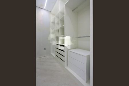 Casa à venda com 330m², 3 quartos e 7 vagas