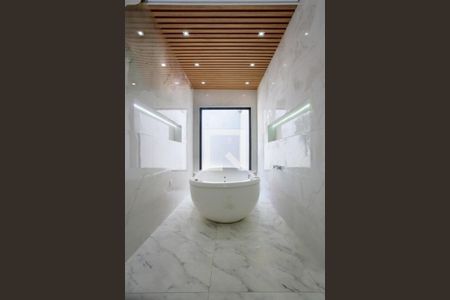 Casa à venda com 330m², 3 quartos e 7 vagas