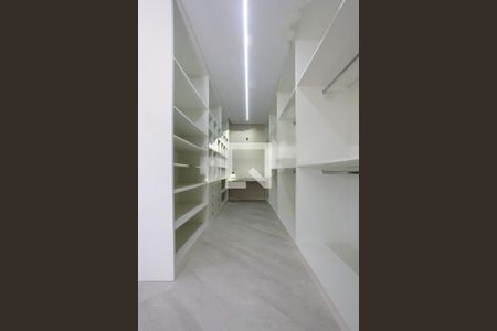 Casa à venda com 330m², 3 quartos e 7 vagas