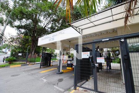 Apartamento para alugar com 71m², 3 quartos e 1 vaga Apartamento para alugar com 71m², 3 quartos e 1 vagaFachada e portaria