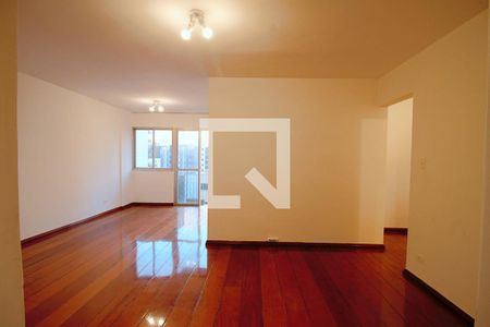 Sala de apartamento para alugar com 3 quartos, 71m² em Jardim Londrina, São Paulo