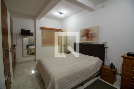 Casa para alugar com 385m², 3 quartos e 3 vagas Casa para alugar com 385m², 3 quartos e 3 vagasSuite