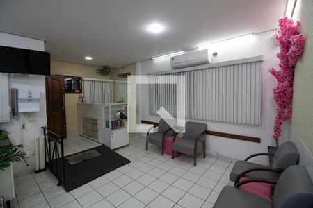 Casa para alugar com 385m², 3 quartos e 3 vagas